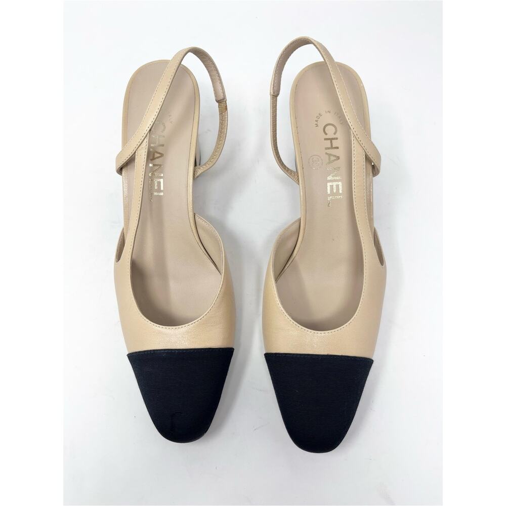 Chanel Two Tone Leather Beige Black Cap Toe Slingback Block Heel CC size 37.5 EU - Picture 2 of 7